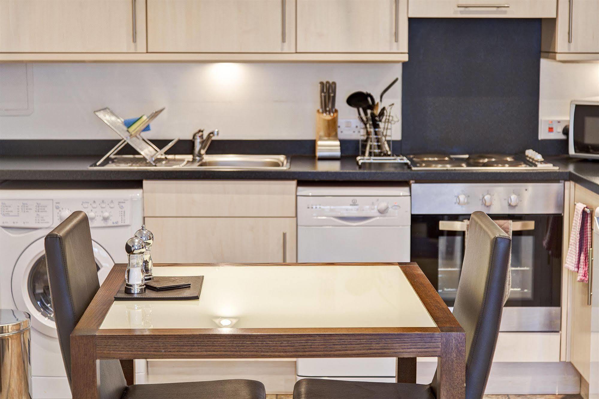 Fountain Court Apartments - Grove Executive Edimburgo Esterno foto
